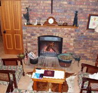 Twilight Grove Farm Bed and Breakfast  - Hotel Accommodation