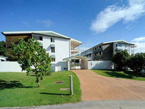 Whale Watch Resort Apartments - Hotel Accommodation 3