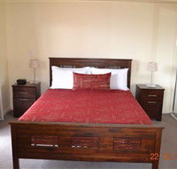 Spring Hill Central Apartments - Hotel Accommodation