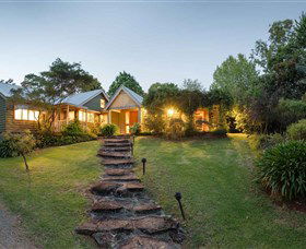 Jollys Lookout QLD Hotel Accommodation