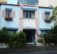 Annie's Shandon Inn - Hotel Accommodation