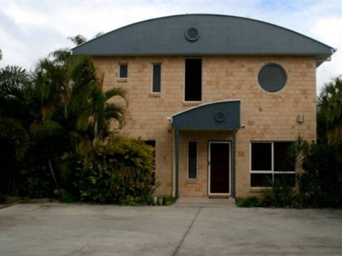 Beach House Redcliffe - Hotel Accommodation 0
