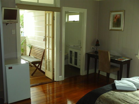Kirkland House - Hotel Accommodation 1