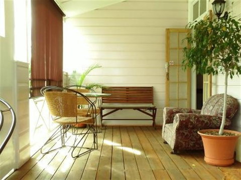 Kirkland House - Hotel Accommodation 2