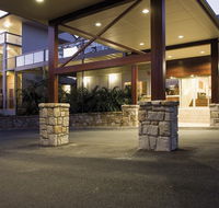 Mercure Clear Mountain Lodge Spa and Vineyard - Hotel Accommodation