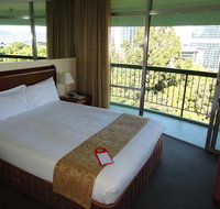 Metro Hotel Tower Mill - Hotel Accommodation