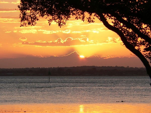 Macleay Island QLD Hotel Accommodation