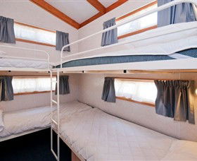 Torquay Holiday Park - Hotel Accommodation 2