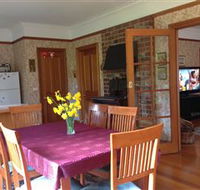 Hartzview Vineyard - Hotel Accommodation