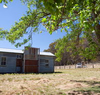 Brackens Cottage - Coolah - Hotel Accommodation