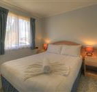 BIG4 Batemans Bay at Easts Riverside Holiday Park - Hotel Accommodation