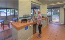 BIG4 Batemans Bay At Easts Riverside Holiday Park - Hotel Accommodation 4