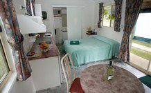 Glen Villa Resort And Tourist Park Casino - Hotel Accommodation 1