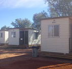 Lightning Ridge Tourist Park - Hotel Accommodation