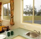 Maclean Riverside Caravan Park - Hotel Accommodation