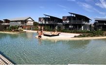 Ramada Resort Diamond Beach - Hotel Accommodation 1
