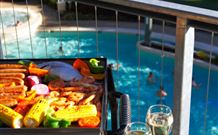 Ramada Resort Flynns Beach - Hotel Accommodation 0