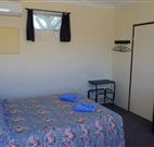 Bluey Motel - Lightning Ridge - Hotel Accommodation