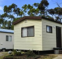 City Lights Caravan Park - Hotel Accommodation