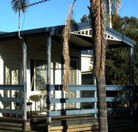 Airport Tourist Park - Hotel Accommodation