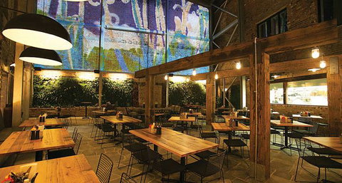 The Lucky Hotel - Hotel Accommodation 18