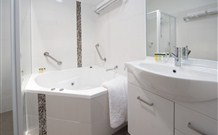 Dolphin Shores - Vincentia - Hotel Accommodation 3