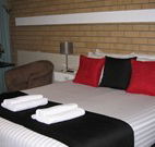 Golden Harvest Motor Inn - Moree - Hotel Accommodation