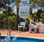 Island Palms Motor Inn - Forster - Hotel Accommodation