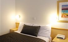 Mid City Motor Inn - Queanbeyan - Hotel Accommodation 3