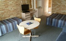 Mollymook Surfbeach Motel And Apartments - Mollymook - Hotel Accommodation 3