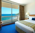 Quality Hotel NOAHS On the Beach - Newcastle - Hotel Accommodation