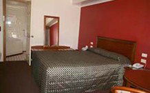 Queensgate Motel - Queanbeyan - Hotel Accommodation 1