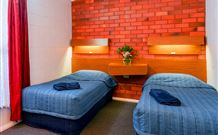 Rest Point Motor Inn And Hereford Steakhouse - Glen Innes - Hotel Accommodation 6