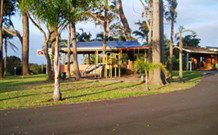 Tabourie Lake NSW Hotel Accommodation