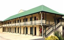 Town Square Motel - Orange - Hotel Accommodation 3