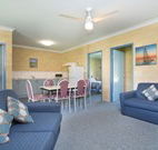 Ramsay Retro Farmstay - Hotel Accommodation