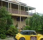 Blue Mountains Manor House - - Hotel Accommodation