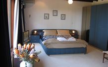 Chalet Swisse Spa Retreat - - Hotel Accommodation 2