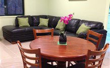 Doughboy Retreat - - Hotel Accommodation 2