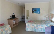 El Sierra Motel - Hotel Accommodation 3