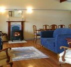Wombatalla Guesthouse - - Hotel Accommodation