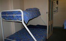 The Entrance Backpackers - Hotel Accommodation 3