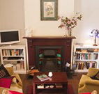 Bombah Point Eco Cottages - Hotel Accommodation
