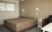 Brewarrina Caravan Park - Hotel Accommodation 5