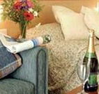 Escape  Valentine - Hotel Accommodation