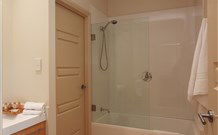 Hidden Treasure - Hotel Accommodation 7