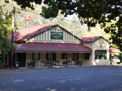 Bridge Hotel - Hotel Accommodation 3