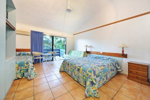 Airlie Beach Motor Lodge - Hotel Accommodation 14