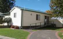 Yellowbox Country Cabins - Hotel Accommodation 2