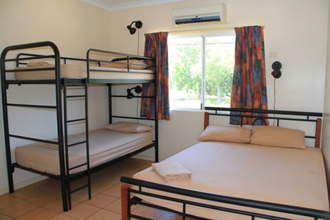 Kununurra YHA - Hotel Accommodation 2